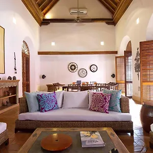 Quadrifolio Otel Cartagena